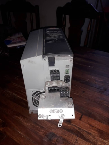 Imagen 2 de 4 de Variador De Frecuencia De 5 Hp - 200/240 Vol. Marca Danfos
