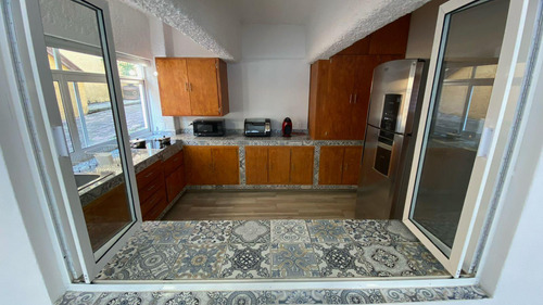 Casa En Venta Con Seguridad, Lomas De Atzingo Cuernavaca, Morelos