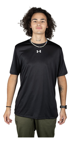 Remera Under Armour Team Tech Hombre Training Negro