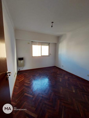 Venta Depto 2 Dormitorios, Centro. Richieri 600