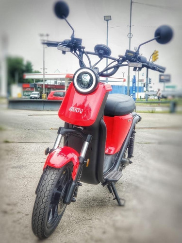 Moto Electrica, Nuuv - U Pro