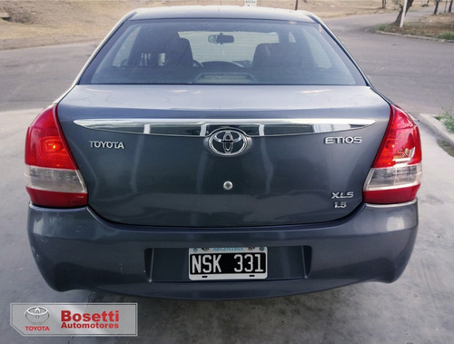 Toyota Etios Xls 4p M/t 2014