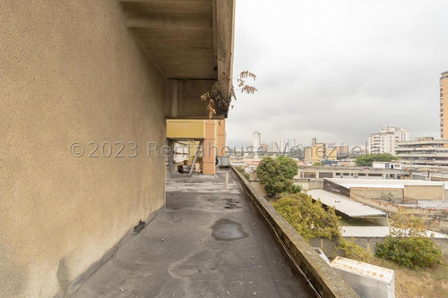 Jel Edificio Industrial En Venta En San Martin 24-4774 Fg
