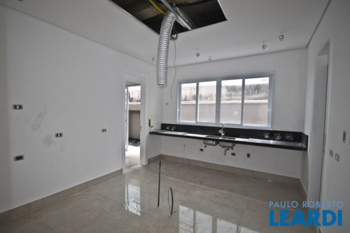Casa Em Condomínio - Alphaville - Sp - 560031