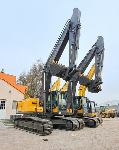Excavadora Sobre Orugas Jiahe 230 (23.000kg Motor Cummins)