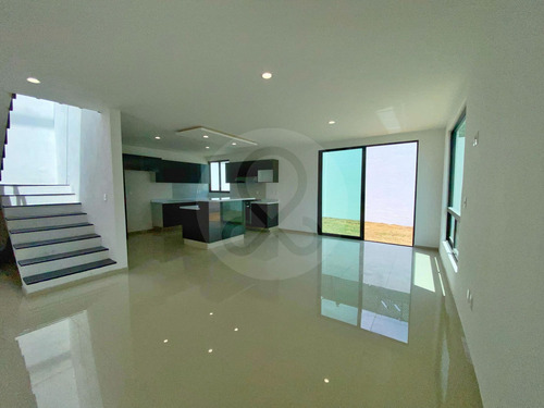 Casa En Venta En San Sebastián