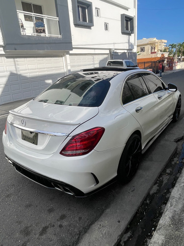 Mercedes Benz Amg C300 2015