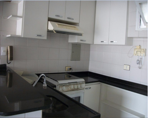 Imagem 14 de 21 de Mobiliado Com Geladeira, Fogão, Maq De Lavar Roupa, Pronto Para Morar Com 1 Dormitório, 1 Sala, 1 Banheiro. Excelente Localização. 50,00 M2 Útil - L210 - 2851428