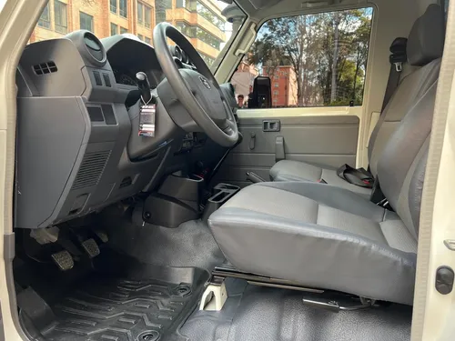 Toyota Land Cruiser Grj79 4.0 Gasolina