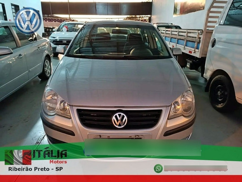 Imagem 2 de 10 de Volkswagen Polo Sedan 1.6 Prata 2009