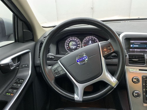 Imagen 22 de 25 de Volvo Xc60 2.0