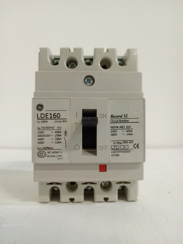 Breaker Industrial 3p 50a, 40ka@240vac Y 14ka@480vac.