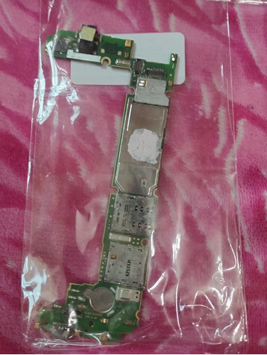 Tarjeta Lógica Huawei P8 Lite Con Detalle 