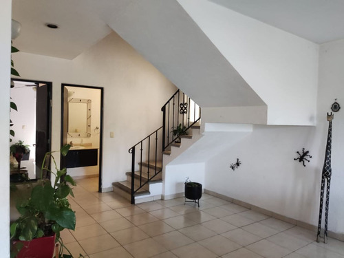 Residencia En Venta En Burgos Bugambilias