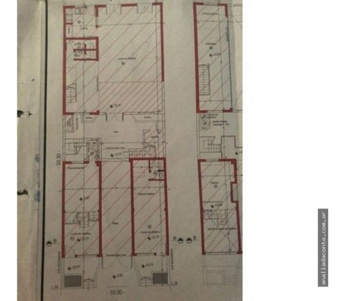 Inmueble En Block 2 Viviendas + 3 Locales