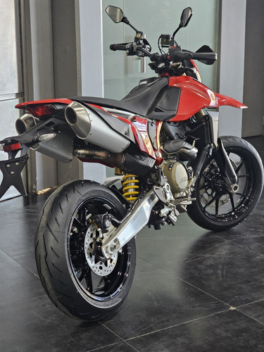 Ducati Hypermotard 698 Mono Rve - Lanzamiento
