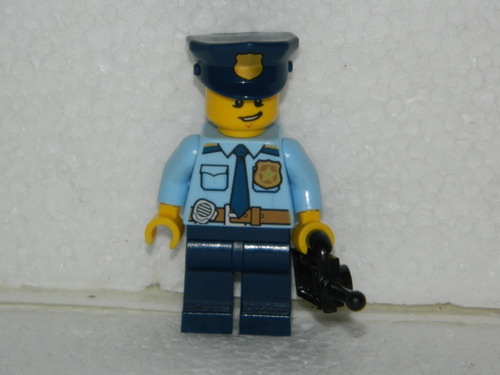 Minifigura Lego Oficial De Policia 60136