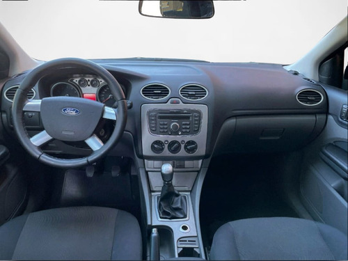 Imagem 5 de 6 de Ford Focus Gl 1.6 16v Flex