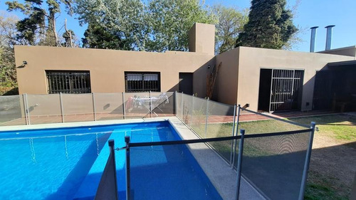 Imagen 4 de 30 de Villa Claret - Excelente Propiedad - 4 Dor - Quincho - Pileta