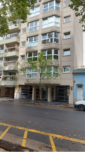 Departamento En Venta En Barrio La Perla Norte