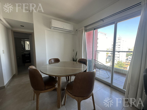 Venta De Departamento De 2 Ambientes Con Balcón En Berazategui