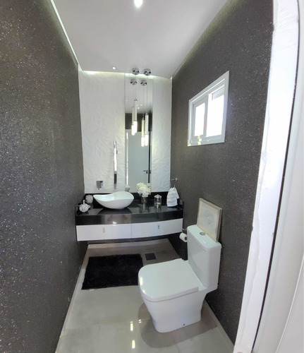 Imagen 8 de 12 de Lujosa Residencia A Estrenar Vendo Dentro Del Club Agua Vist