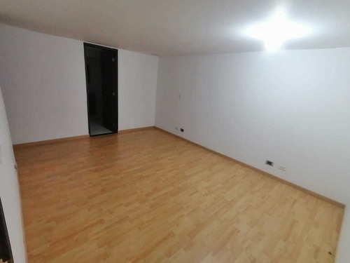 Imagen 7 de 30 de Casa Para Arrendar En El Poblado