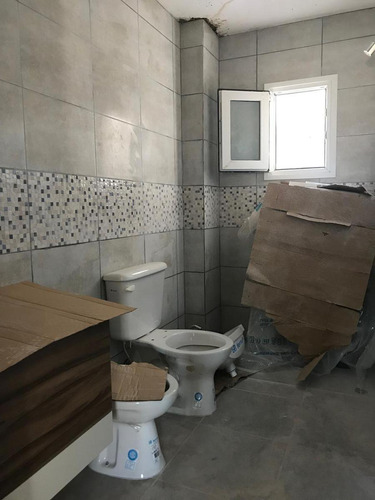 Imagen 12 de 12 de 2 D - 2 Baños - Radiadores/cocina Separada - Macrocentro