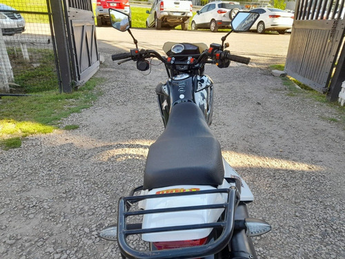 Imagen 8 de 10 de Motomel Skua 200 V6 Año 2020