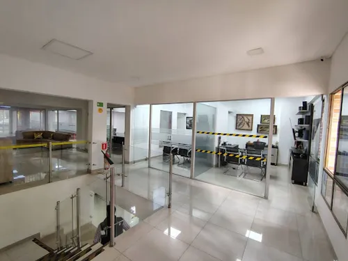 Casas En Arriendo Laureles 743-7490