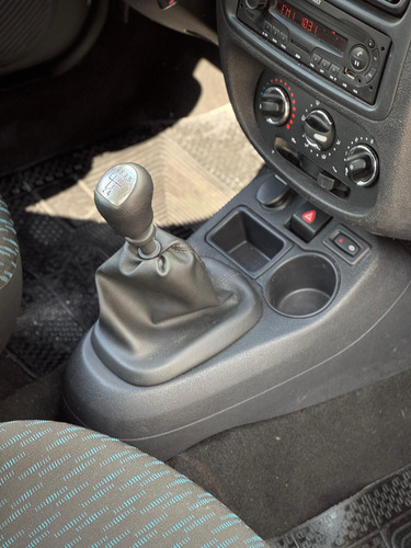 Renault Clio 1.2 Mio Confort Plus Abs Abcp