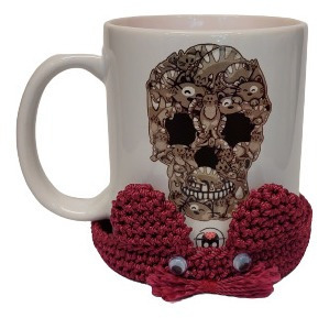 Imagen 3 de 10 de Taza De Cerámica Con Porta Taza De Crochet