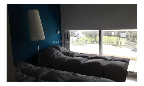 Apartamento De 3 Dormitorios En Venta En Icon Brava Tower, Punta Del Este.