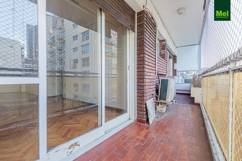 Excelente 3 Ambientes Con Dependencia Y Balcon Al Frente