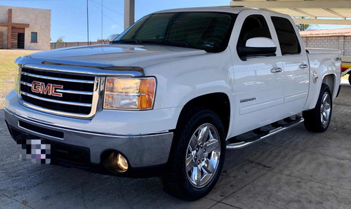 Imagen 1 de 15 de Gmc Sierra 2013 5.3 Cabina Regular Sle 4x4 Mt