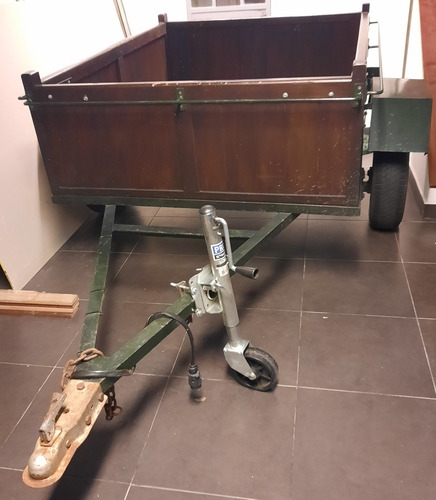 Trailer Caja Madera Impecable