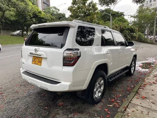 Toyota 4Runner 4.0 Sr5 At 4x4 2022
