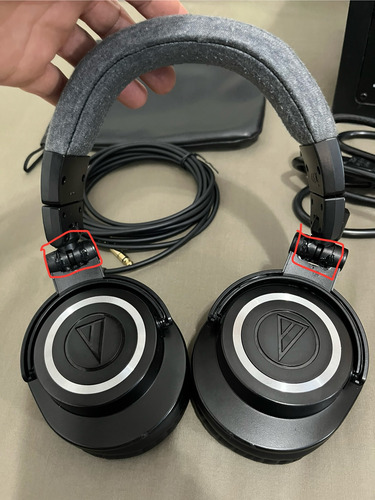 Monitor De Áudio Skp + Fone Audio Technica Ath-m50x Preto (Usado)