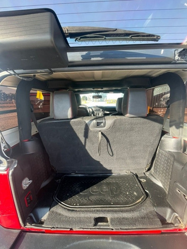 Imagen 12 de 15 de Jeep Wrangler Hard Top Automatico