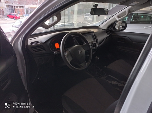 Mitsubishi L200 4x4 Extra Full Financiamos