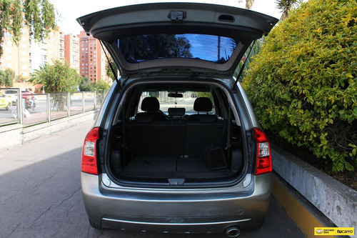 Kia Carens 2.0 Rondo Ex
