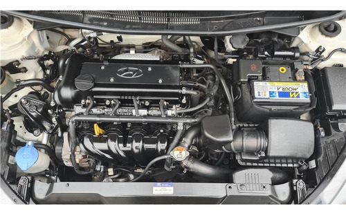 Imagem 13 de 13 de Hyundai Hb20 1.6 Comfort Style 16v Flex 4p Automático