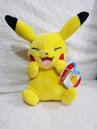 Pokémon Pelúcia 8'' Pikachu Wct Tomy