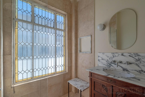3 Ambientes - Impecable- Recoleta - Toilette - Super Luminoso