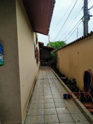 Casa No Bairro Suarão Em Itanhaém, Lado Praia À 300m Do Mar