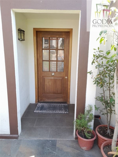 Imagen 2 de 29 de Casa En Venta De 4 Dorm. En La Florida