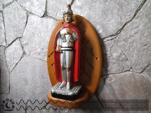 Imagem 4 de 6 de Ogum Umbanda Candomblé - Mini Oratório Para Sua Casa
