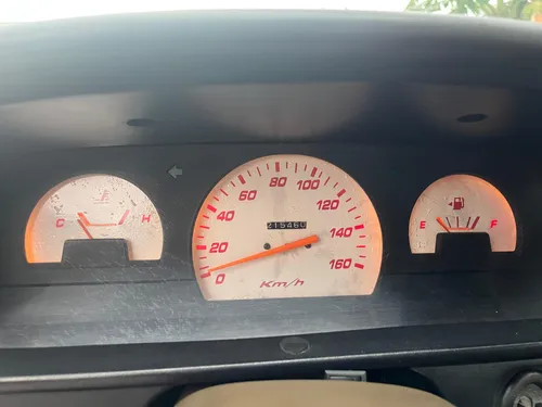 Toyota Hilux 2.4l 117 hp 4x2