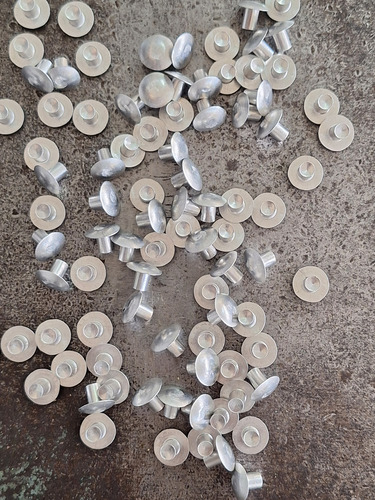 Remache Aluminio Macizo 6 X 8 Mm De Golpe Cab/bombé X 500 Un