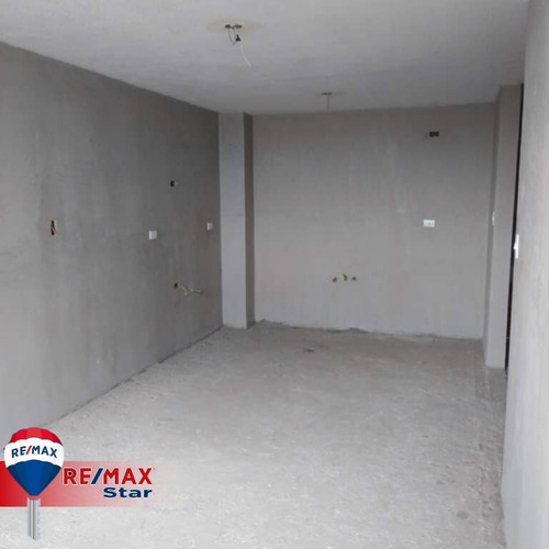 Imagen 3 de 8 de En Venta Apartamento Residencia Altavista Casa Club Zona Oeste